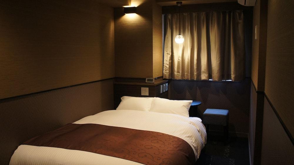 Hotel Apa Ginza Kyobashi 3*